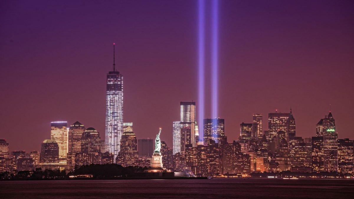 Il punto dove sorgevano le Torri Gemelle a New York